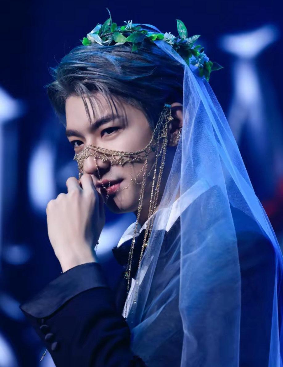 林一见面会头纱图，有人get到了吗？