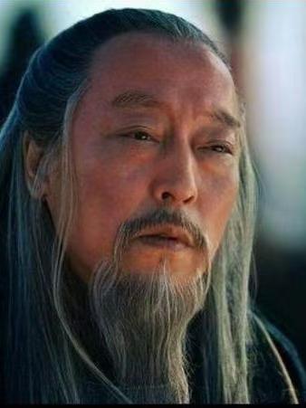  司马懿夺权只用一招，曹氏三代都栽了！朋友们，今天咱们聊一个细思极恐的历史瞬间。说到三国，很多人只记