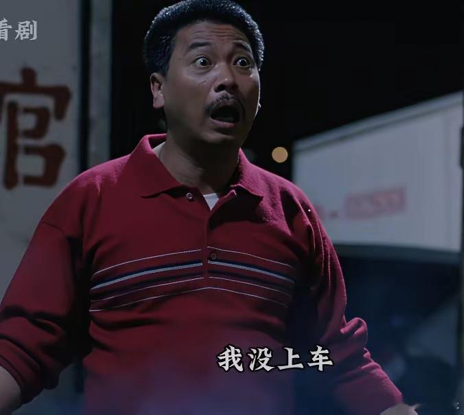 郁闷，踏空了。一早挂单买两个东西，一个半导体设备，一个电池隔膜，前者成交了，后者