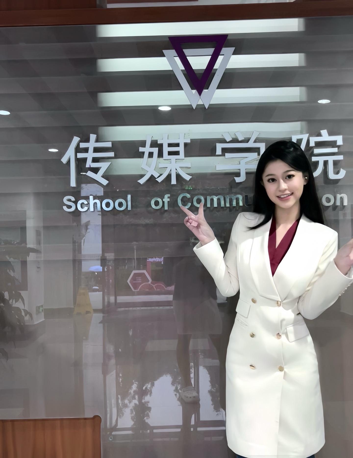 细腻的人唯独看不见自己的珍贵。