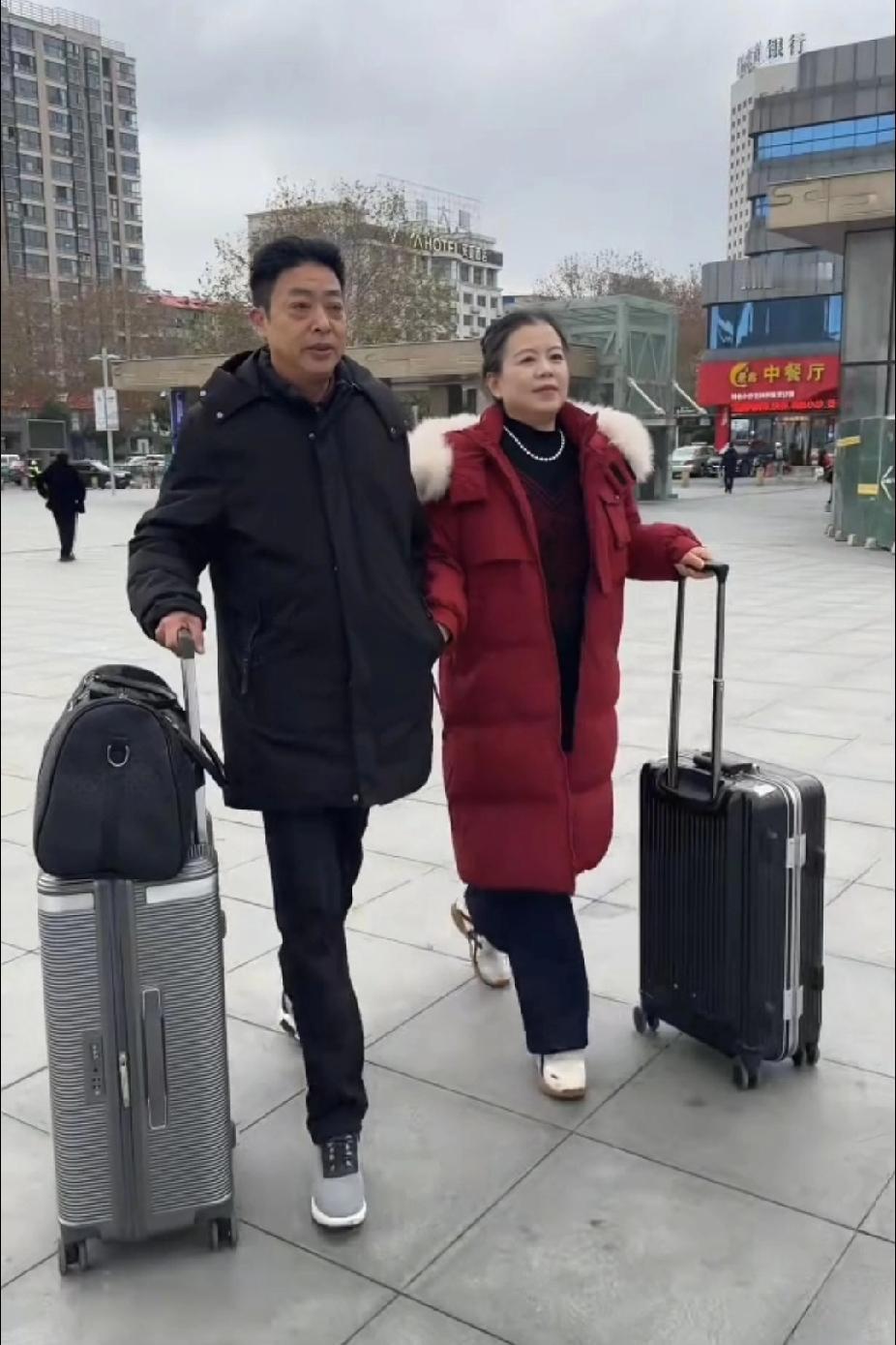 收回柴桑流量失败后，又说向柴桑学习！今天柴桑大姐时，有网友说，他们说了，收大