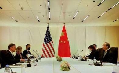 美国为什么不敢跟中国断交呢？因为一旦断交，中国军事演习一次，美国五角大楼就得陪着