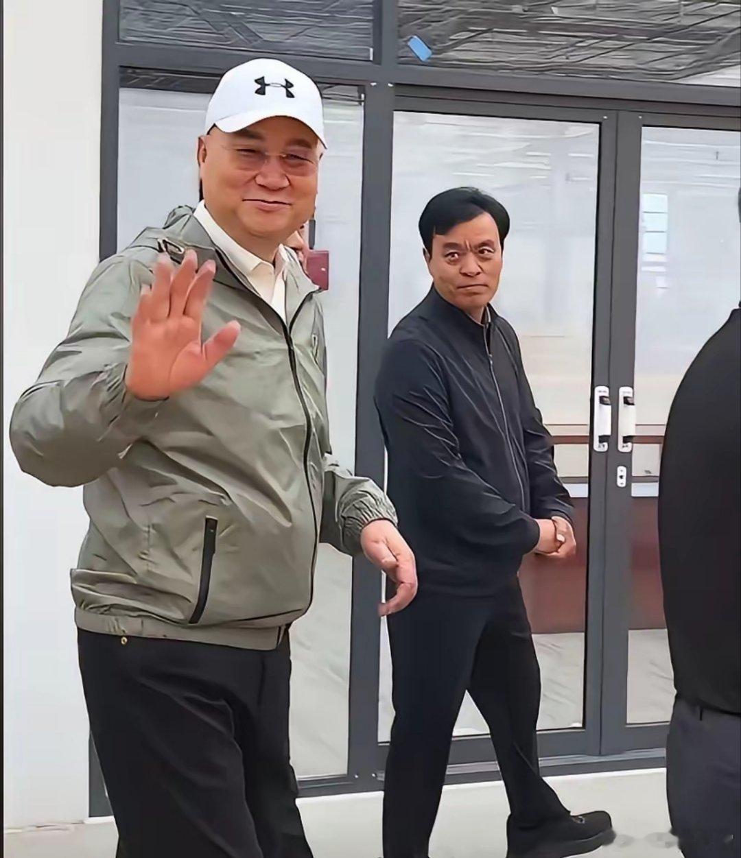 迟重瑞和继子、富华国际集团董事长赵勇。​​​