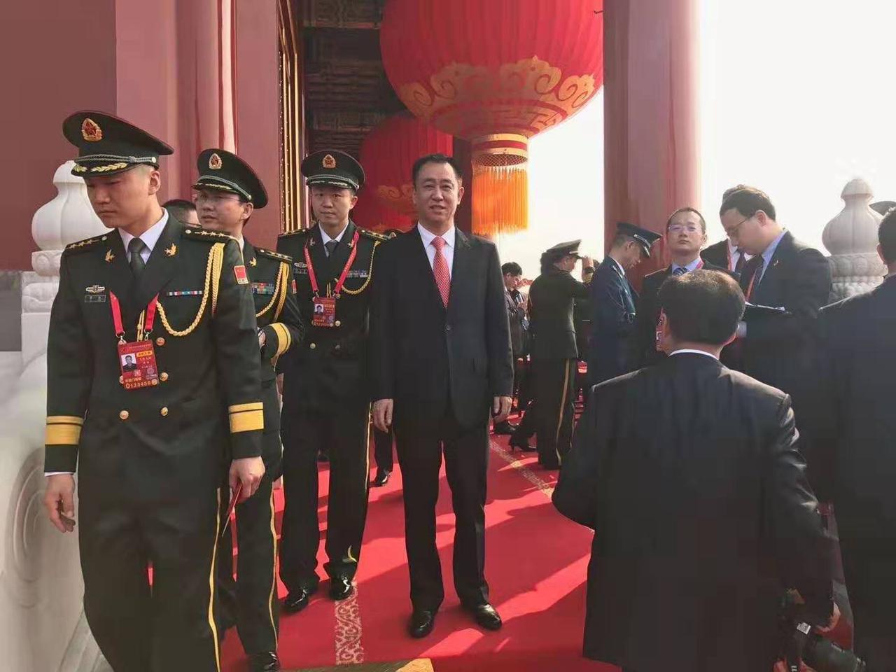 就在几年前，许家印还是企业界最为耀眼的代表人物之一，恒大集团曾拥有我国最成功的足