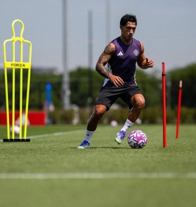 曼晚StevenRailston利马即将重返训练，他的膝伤恢复已进入最后阶段曼