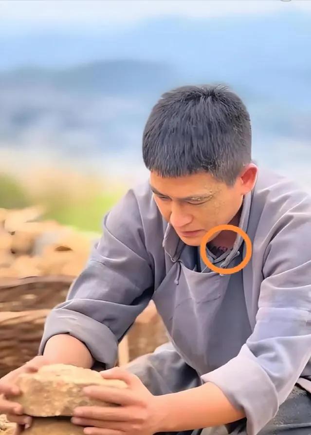 欧豪，你可长点心吧！本来《生万物》里饰演的封大脚，是他演艺生涯里再一次巅峰，没