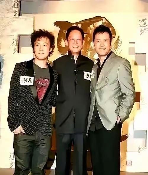 陈奕迅、王志文、苗侨伟～～～王志文表情可爱，有些心情忐忑