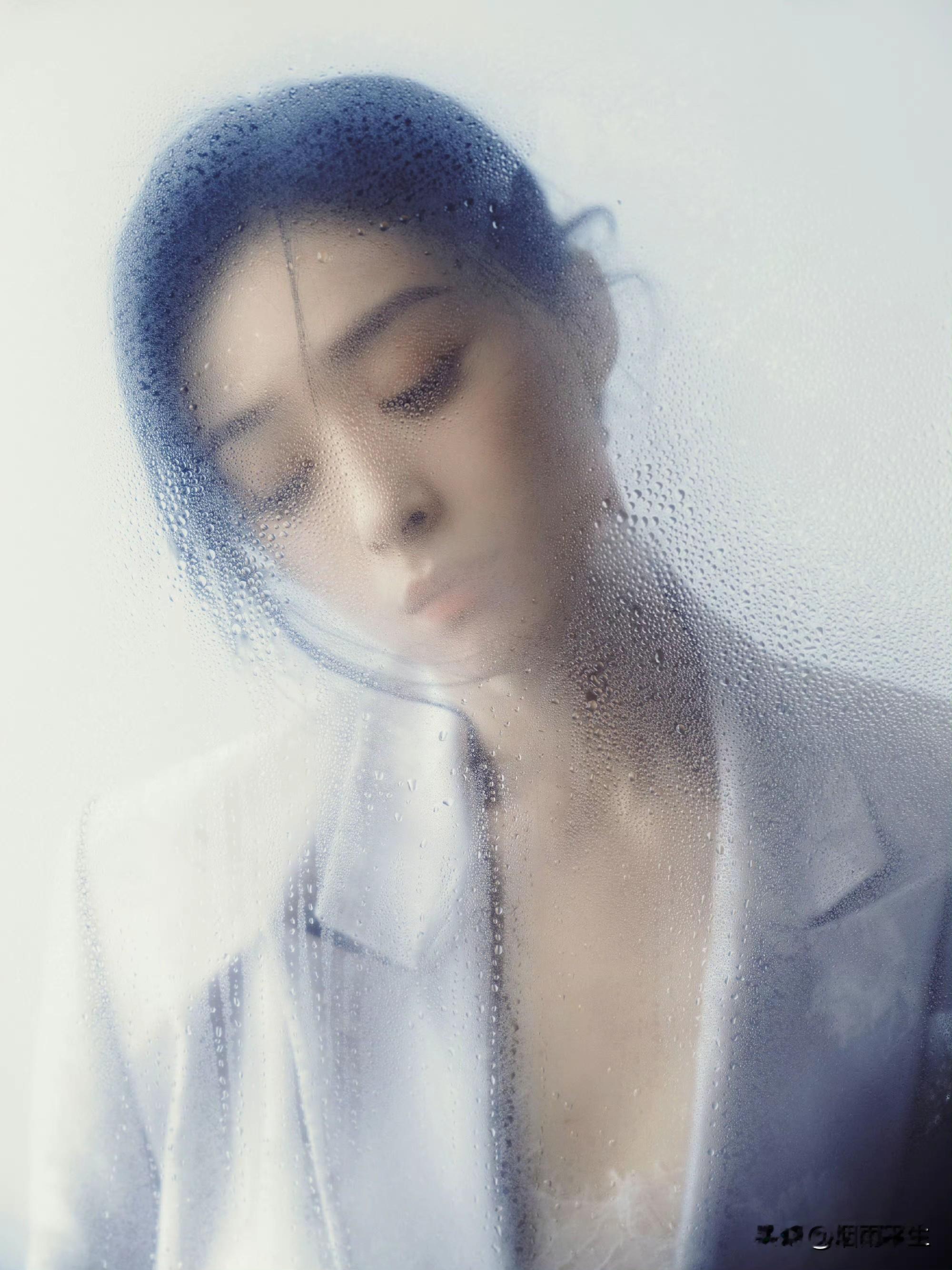 蒋欣