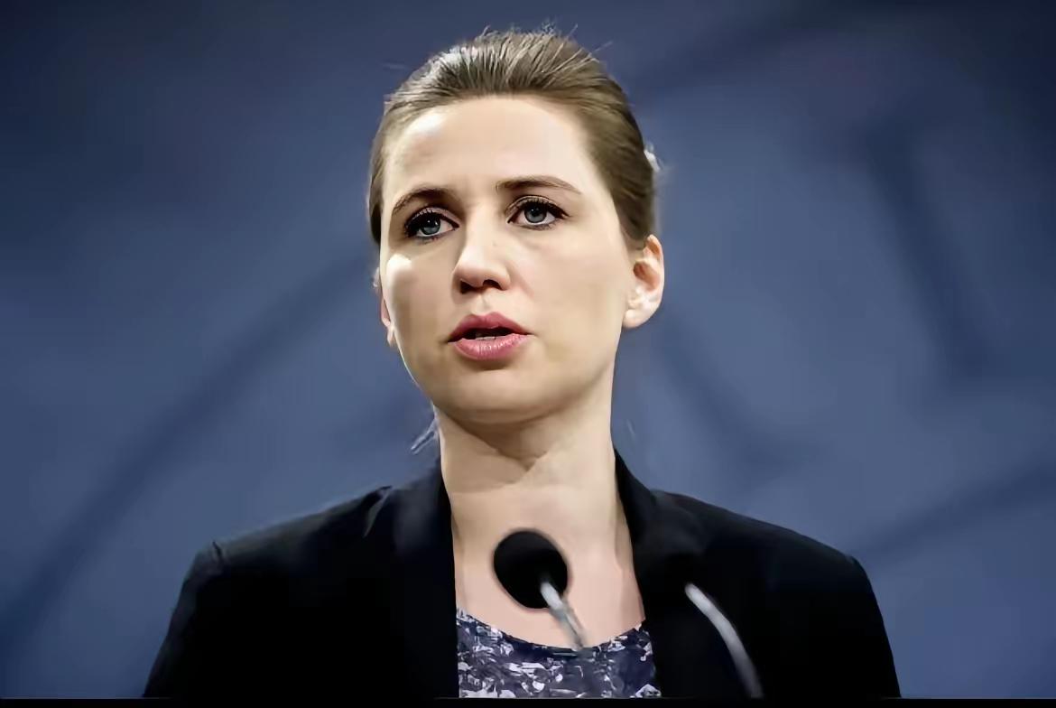 很多人想不明白，这位曾硬刚美国、力保格陵兰岛主权的丹麦首相，为何在3月24日的大
