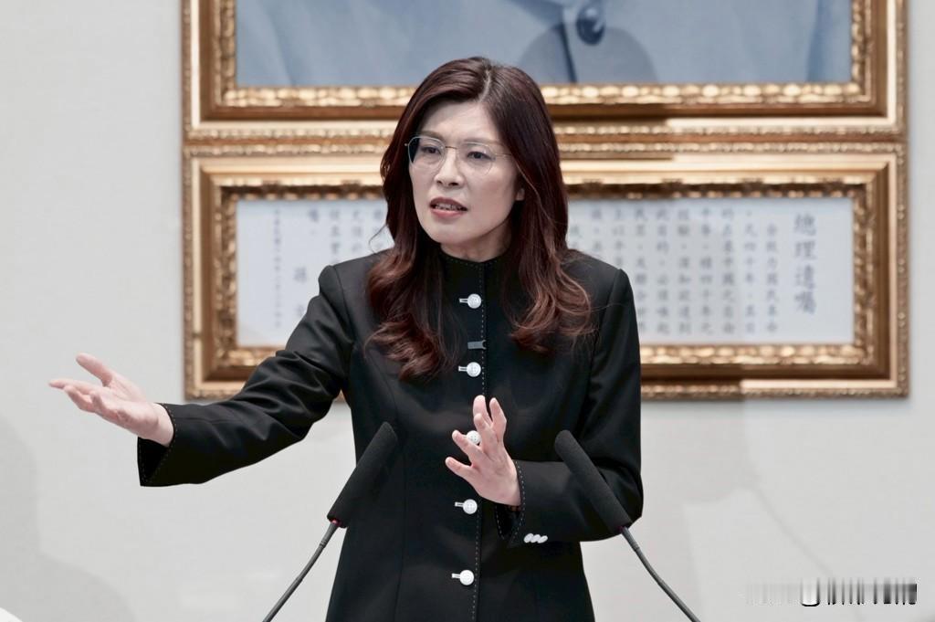 近期台湾政坛最大惊喜，就是郑丽文的双线布局。在国民党长期低迷、内耗不止的氛围下，