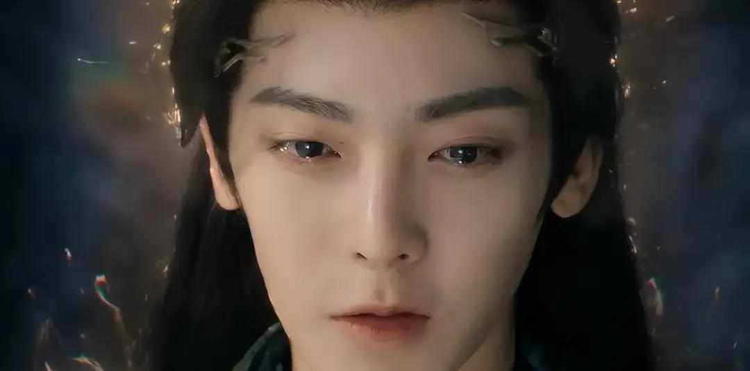 演技翻车第3天，他靠这套方法翻盘！横店群演里，有人还在等通告，侯明昊已经在