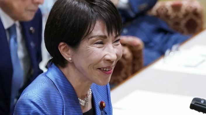 日本梭哈了，中国跟不跟？日本一次性砸8000万桶石油救市，为啥中国不跟着放储备、