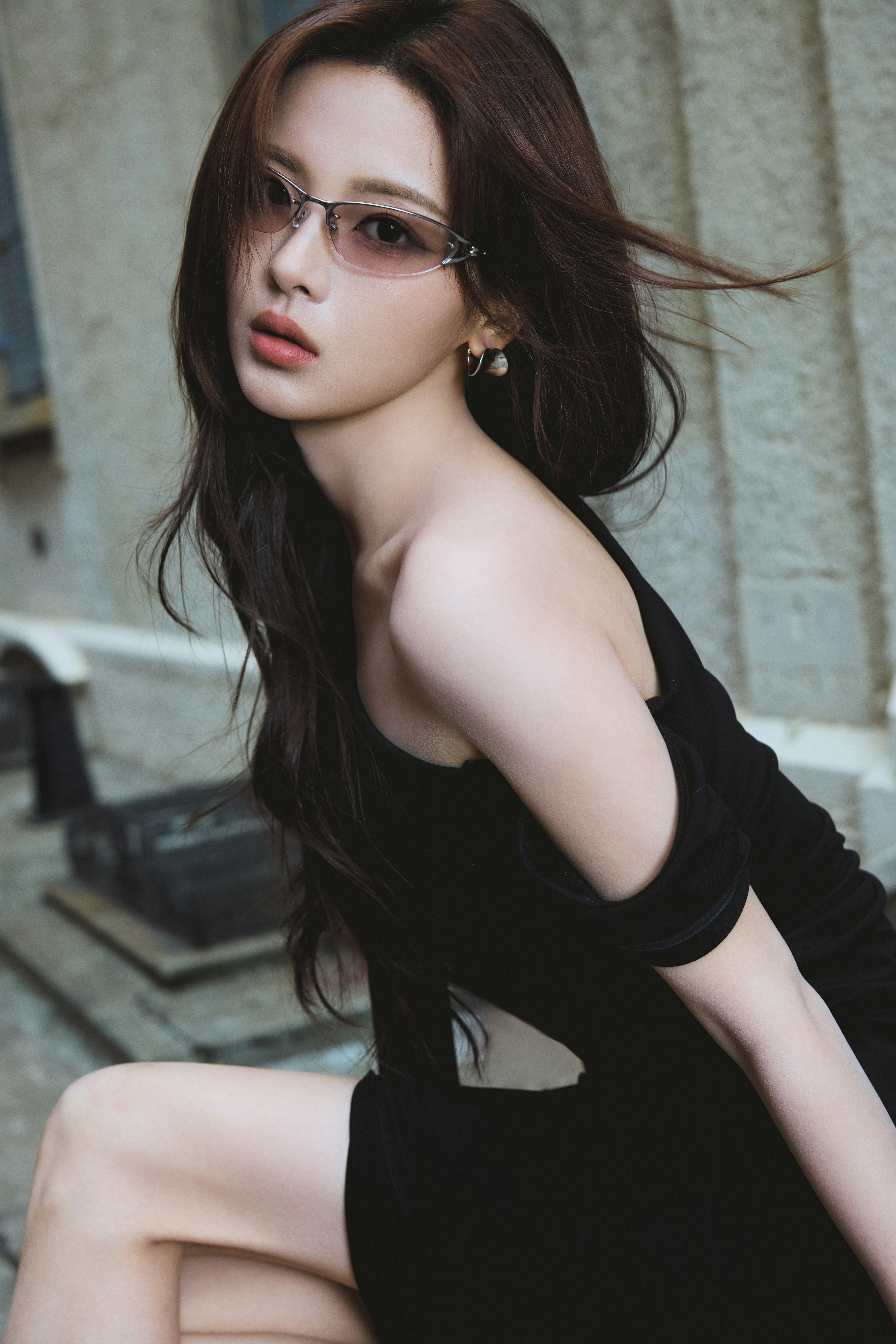 哈哈哈哈哈哈论美图是如何诞生的…我将潜心研究杨姐的出片动作杨超越动作越颠越出片