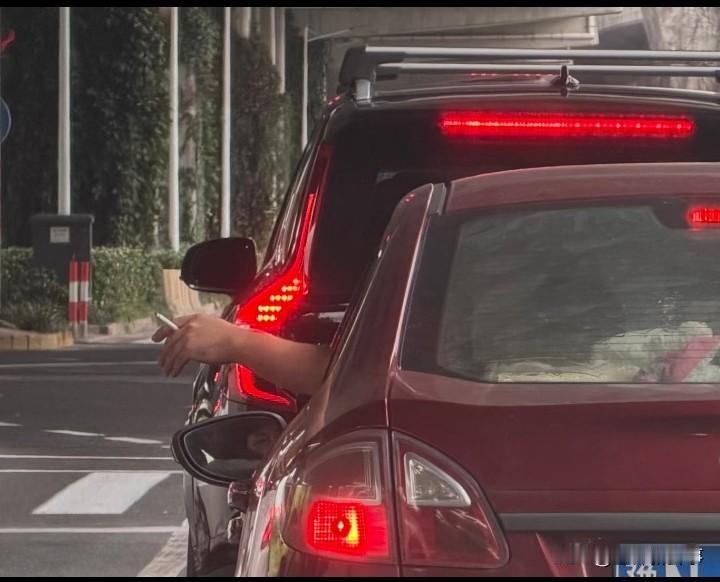 想开窗通个风都难