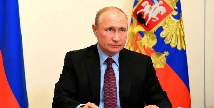 日本，你再往前迈一步试试！🔥这句话，是解放军报说的！超罕见、超硬气、超直白，