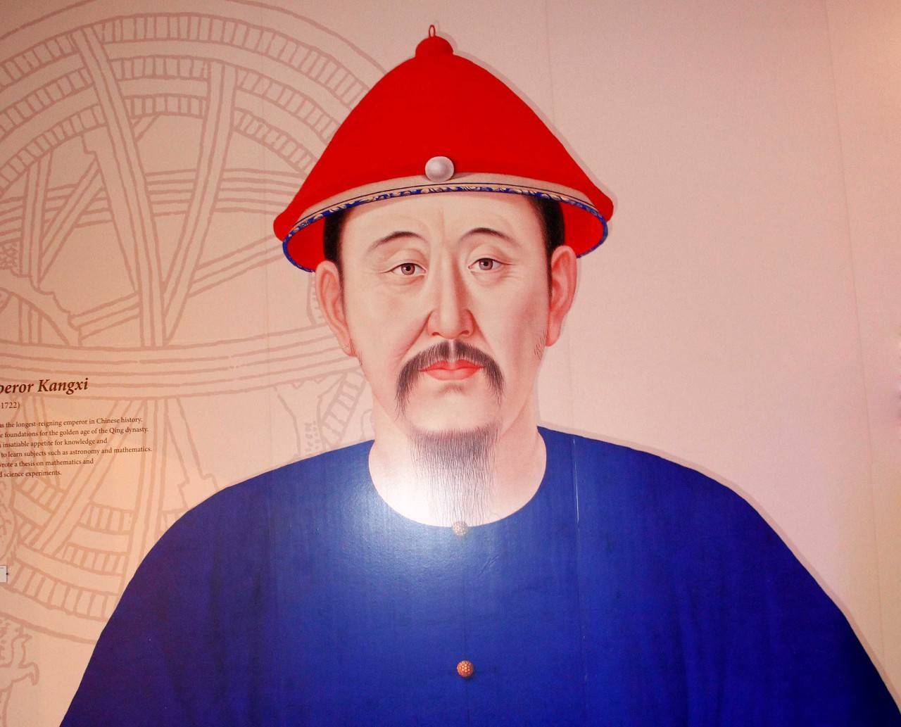 索额图帮康熙扳倒鳌拜，为何康熙晚年，给鳌拜平反，杀掉索额图？康熙朝的两个大臣
