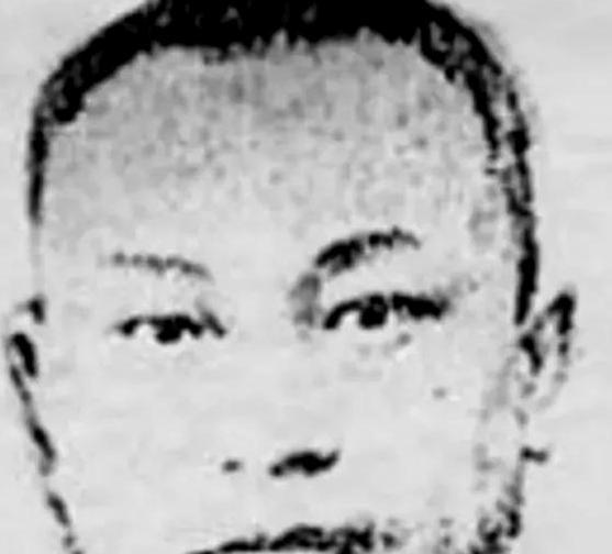 1938年深秋，长沙警备司令唐生明与常德警备司令酆悌突然职务对调。未料风云骤变，