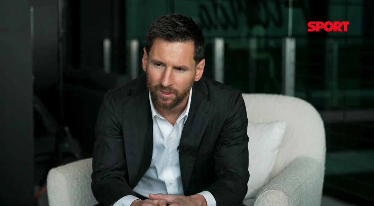 梅西🎙️：“我的朋友布斯克茨和阿尔巴的离开非常奇怪，尤其是对约迪来说，因为我们