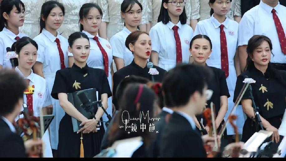 一路繁花2收官路透,合体照里张柏芝和宁静也太绝了吧!柏芝这状态哪像40+,简直重