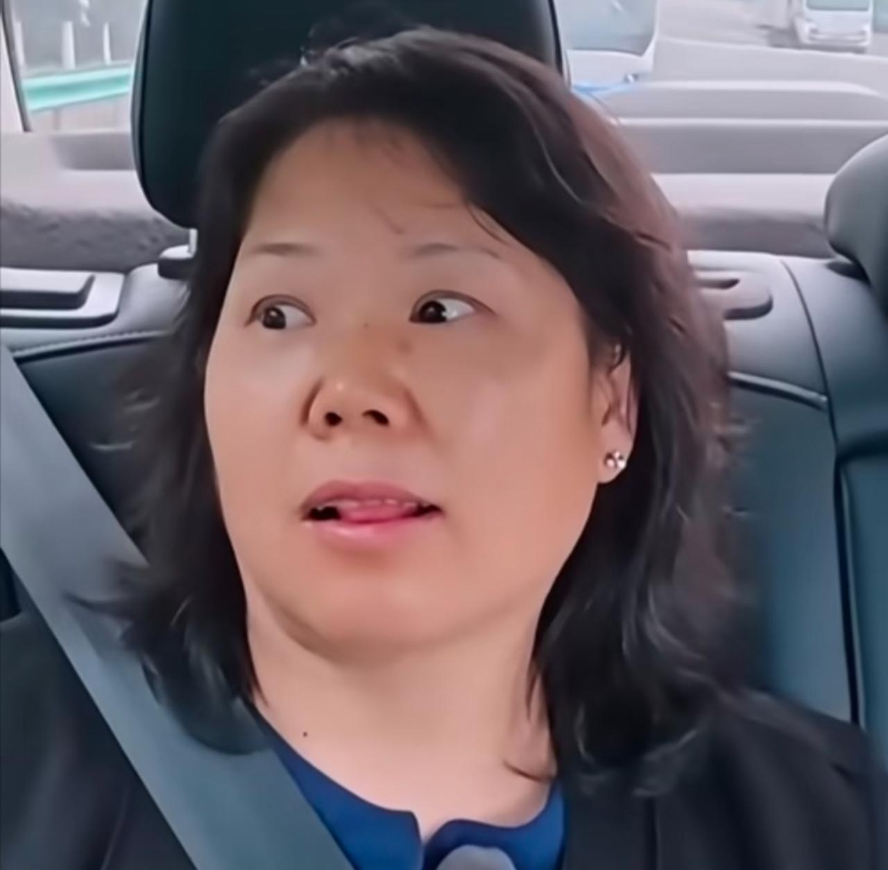终于知道奸懒谗猾“懒”字排第二的原因了！ 节目一开始，主持人让张家齐妈妈说