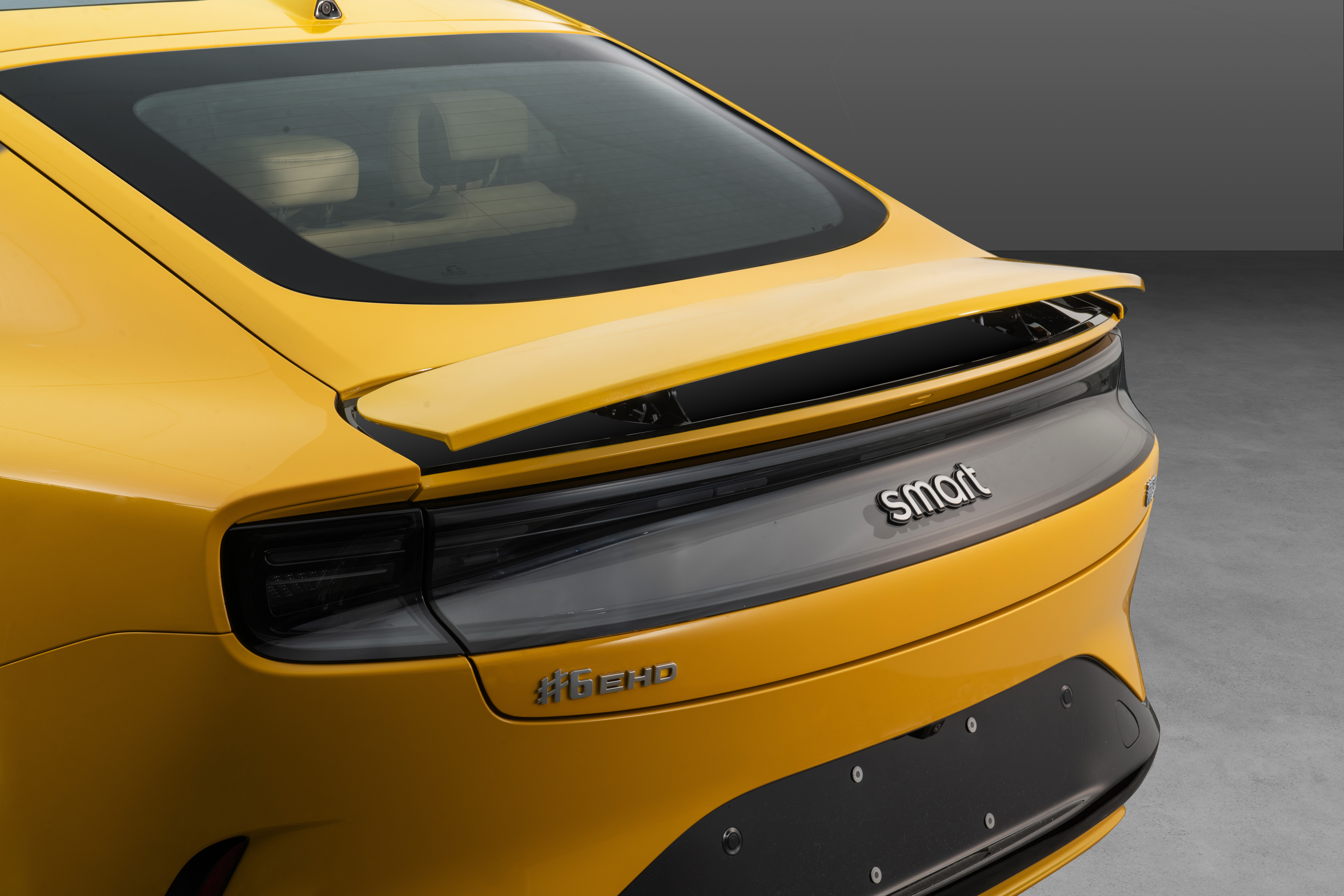 smart出新啦！smart精灵6号亮相工信部定位豪华掀背轿车，综合续航超180