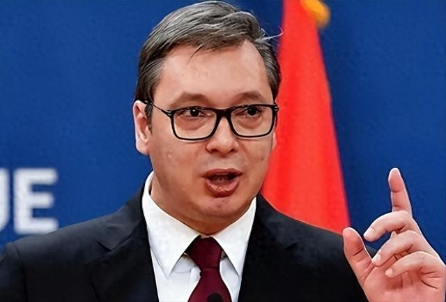 大人打架，小孩遭殃。这话听着熟，熟透了。2026年刚开始，美以直接空袭伊朗本土