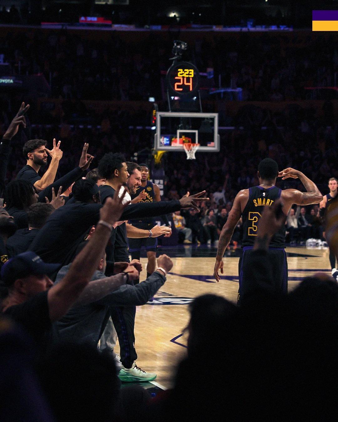 湖人赢了！总比分2-0领先火箭！谁能想到这样的结果？当詹姆斯所在的球队在季后赛2