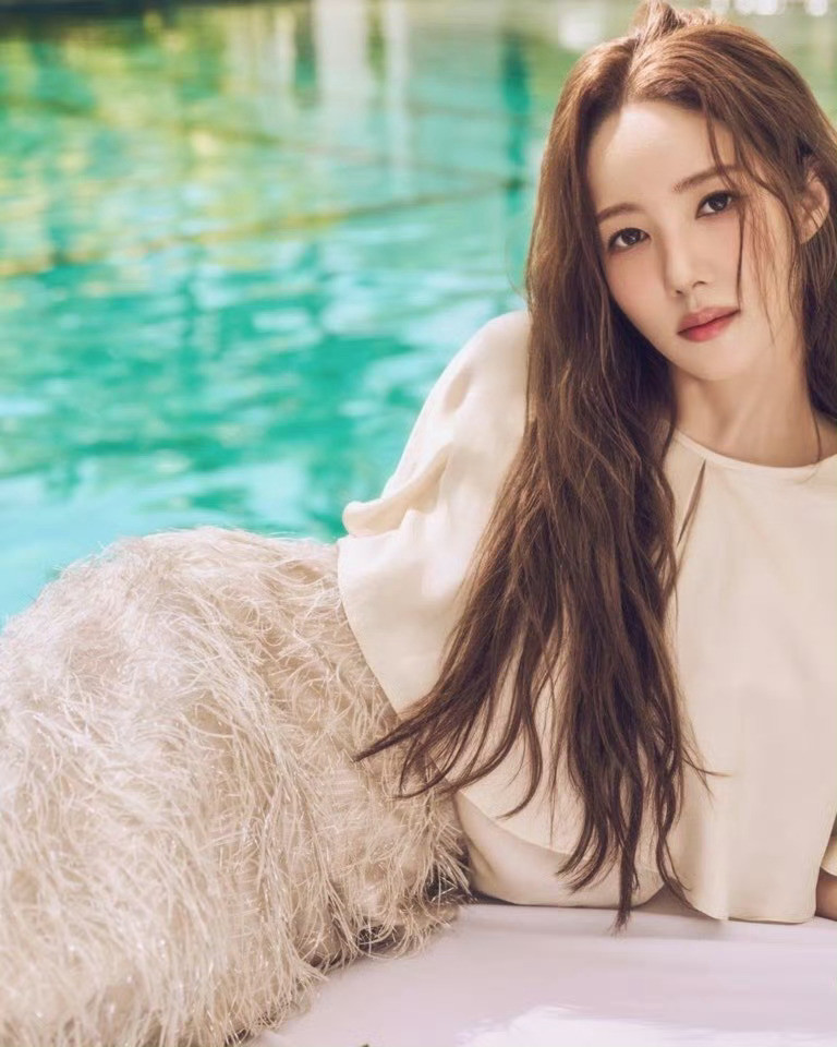 朴敏英｜DAZEDKOREAApril2026.4月刊摄影:Park