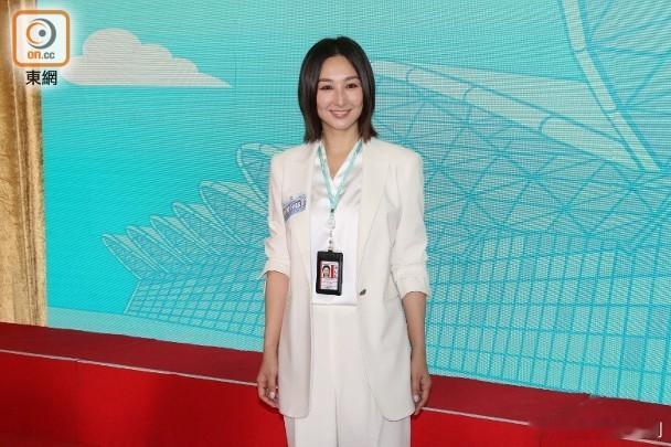 飞常日志2丨马国明指蔡思贝缺席或因档期剧中将交代去向視帝馬國明、劉穎鏇、高海寧