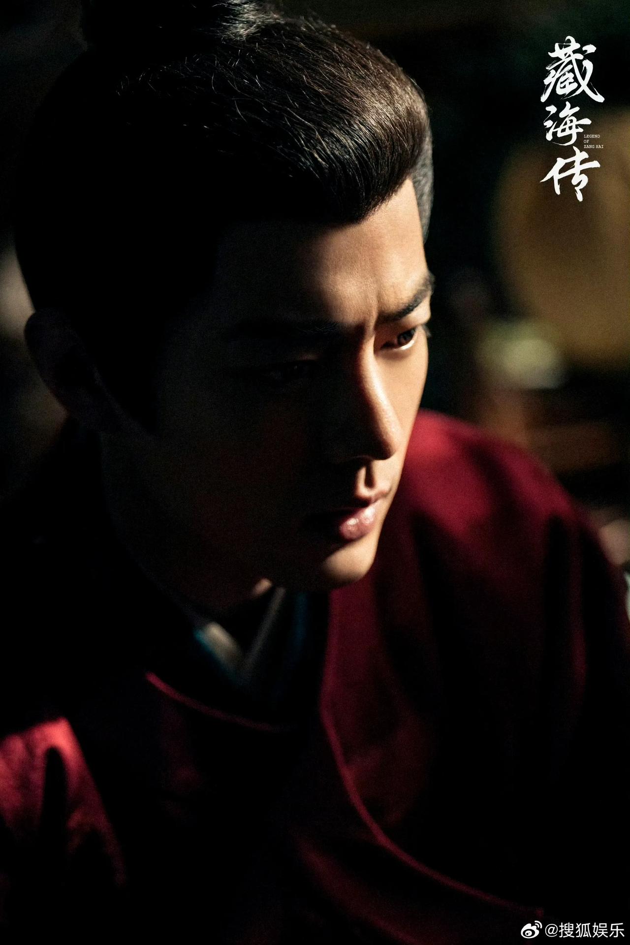 爆哭！肖战《藏海传》雪中哭戏直接封神！5月14日官方释出的10秒片段里，他用眼神