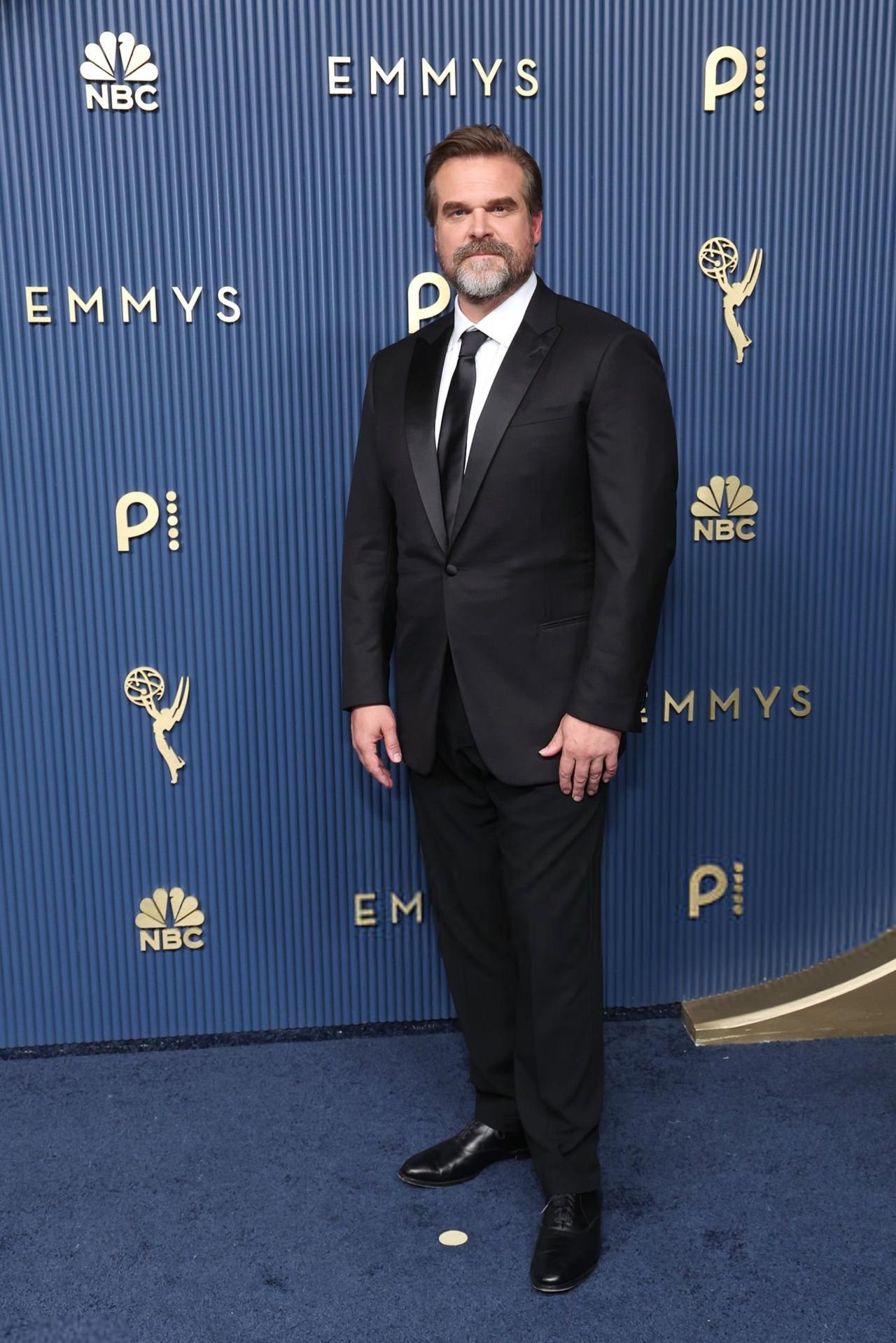 在2026年艾美奖（Emmys）红毯采访中，大卫·哈伯盛赞小罗伯特·唐尼在《复仇