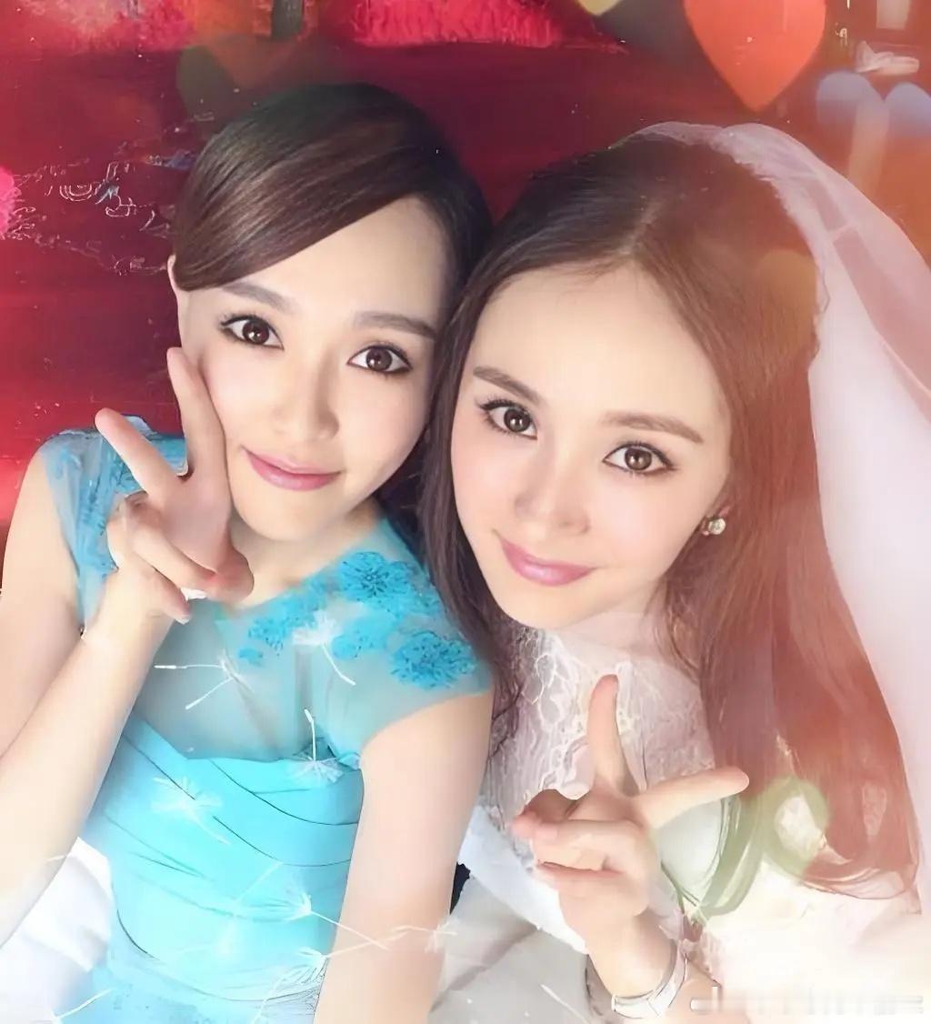 李登科聊杨幂唐嫣闹掰原因热点观点﻿前经纪人李登科直播爆料：杨幂唐嫣闹掰，和迪丽