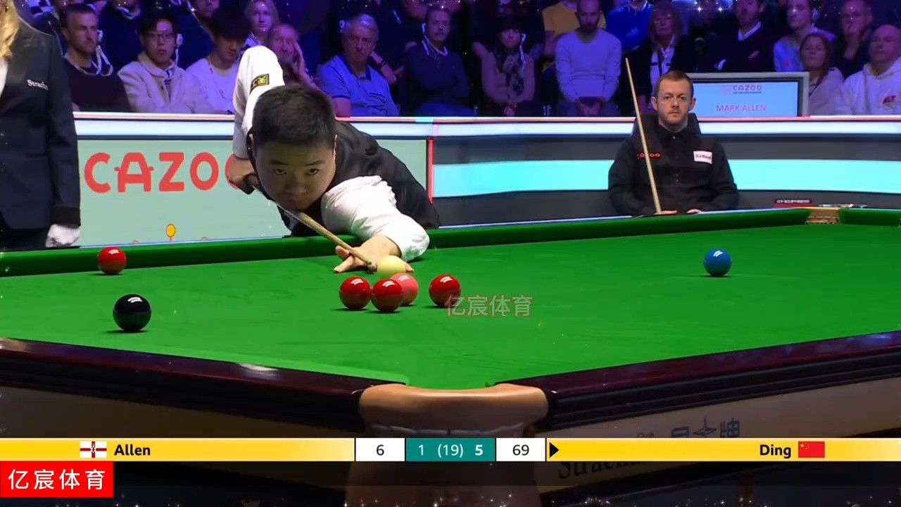 丁俊晖火力全开力克小钢炮,斯诺克赛场强势封神