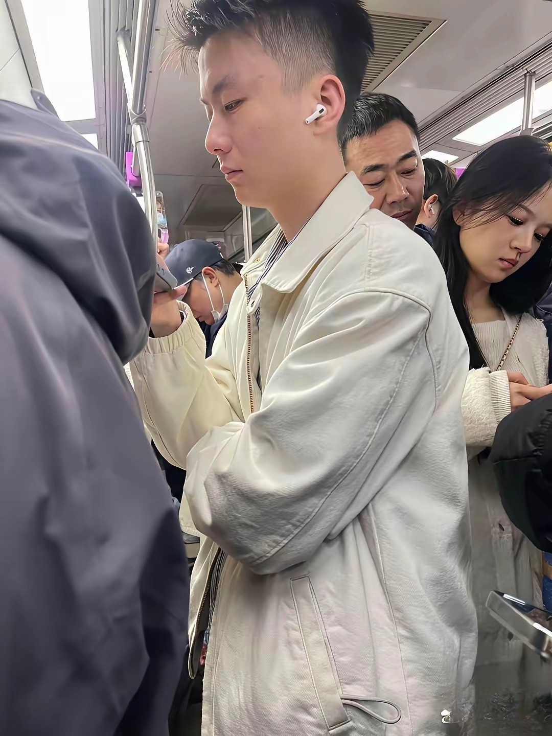 地铁这样真的好吗