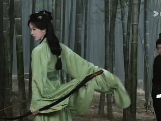 你是说这是fs维权回来的打戏？软绵绵。。。。。慢吞吞。。。。。