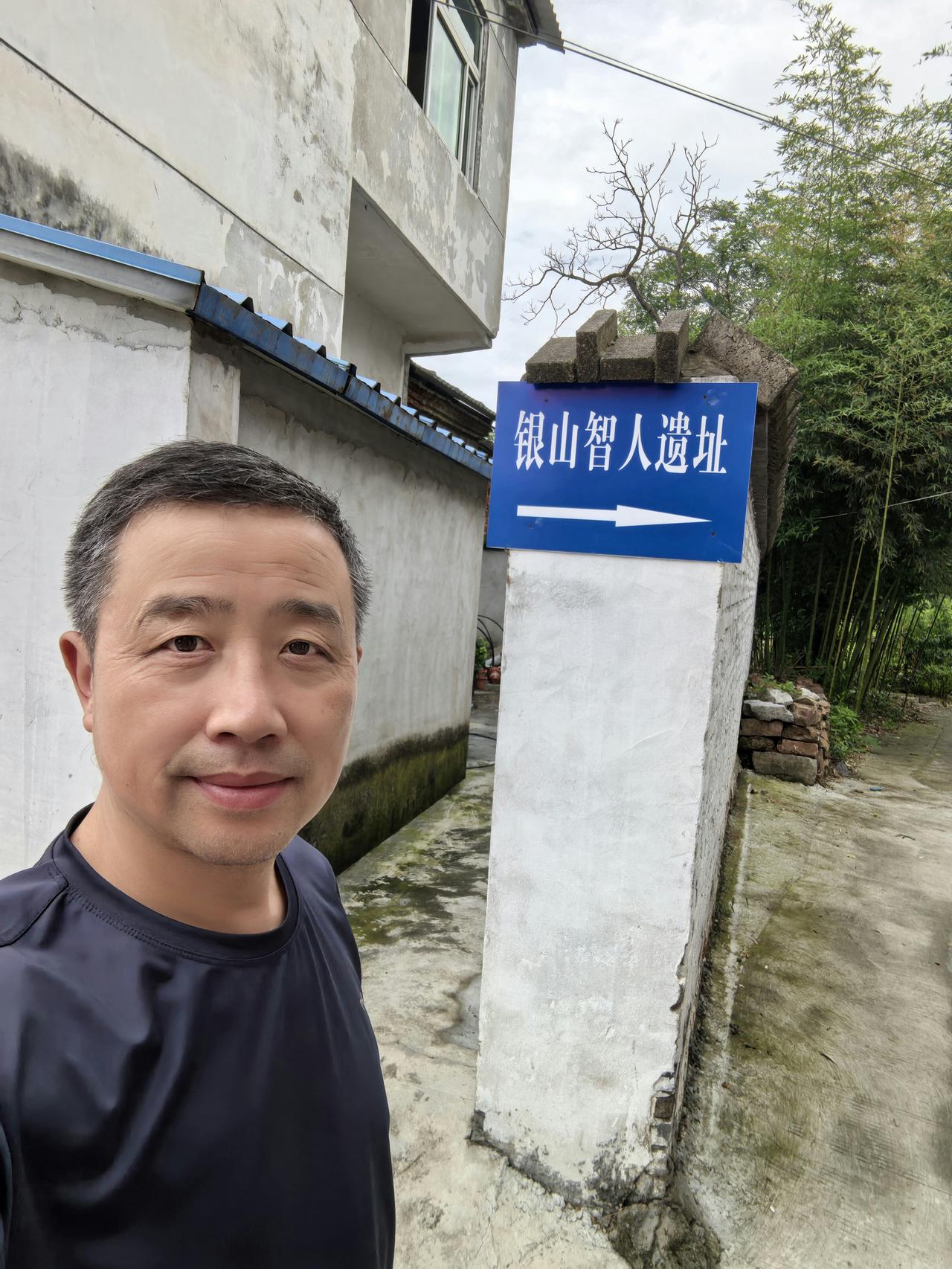 从昨天中午吃完饭，开始闭嘴，只是喝水，到现在20个小时空腹，早晨继续一杯黑咖啡。