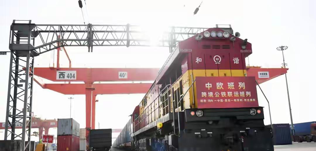 全欧洲，都欠波兰一句“谢谢你”！如果不是它愚蠢地阻断中欧班列长达11天，中国的北
