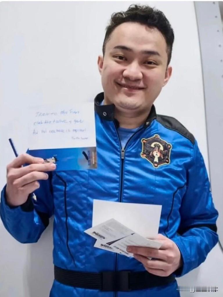孙宇晨真正暗藏的杀机，是那句轻描淡写的40页背调，前面还铺垫过“烧钱”二字。这份