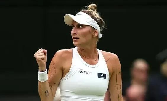 刚刚结束的一场WTA500柏林站女单半决赛，世界排名第78位的捷克选手万卓索娃，