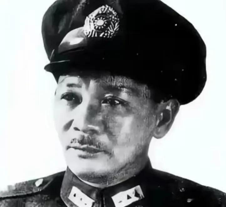 1992年，张发奎的骨灰终于运回大陆安葬，直到这时所有人才知道，原来这位号称铁军的军阀，竟是我党在国