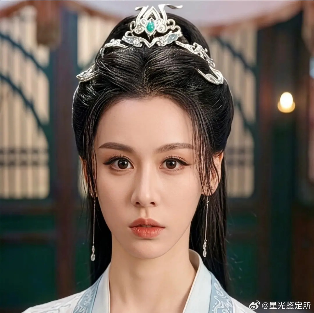 又一个和诗诗姐一样是个演盲人的好手