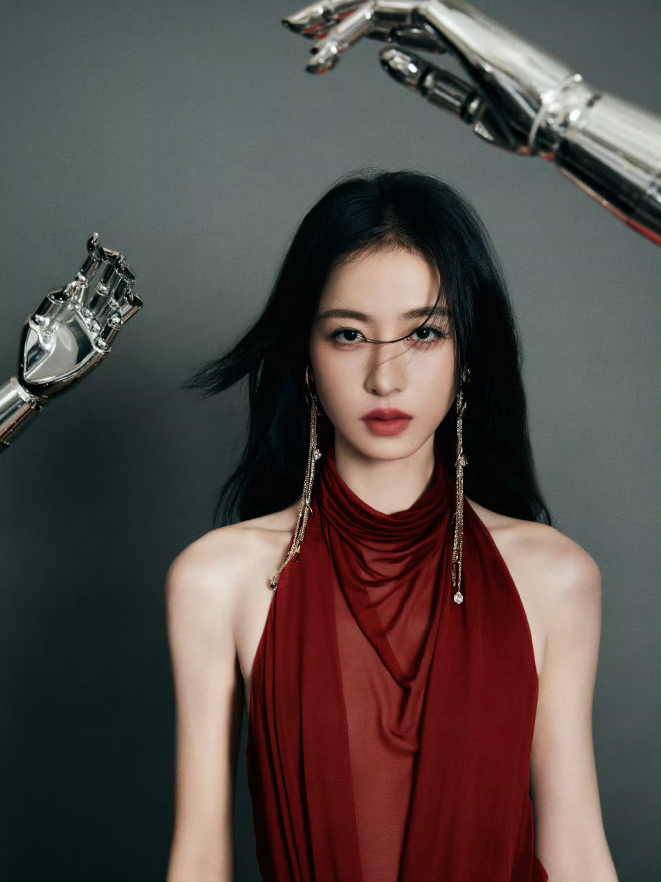 周雨彤周雨彤周雨彤