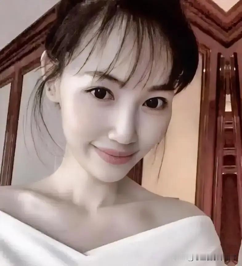 真是搞不懂马蓉和宋喆这两个人，当初马蓉跟王宝强还没离婚的时候，她们两个人私下里爱