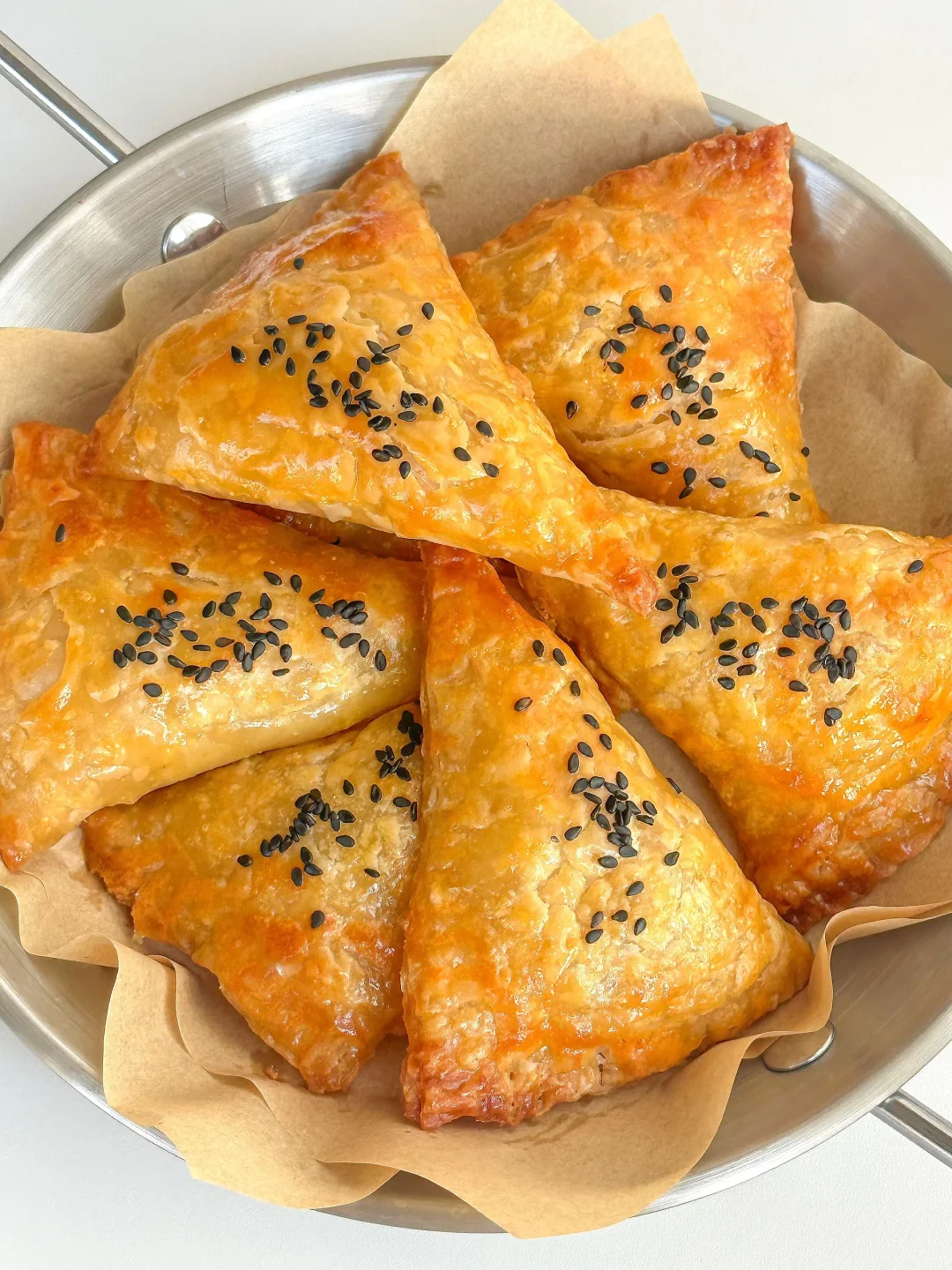 快去做这个香酥苹果派！香甜酥脆巨好吃！！