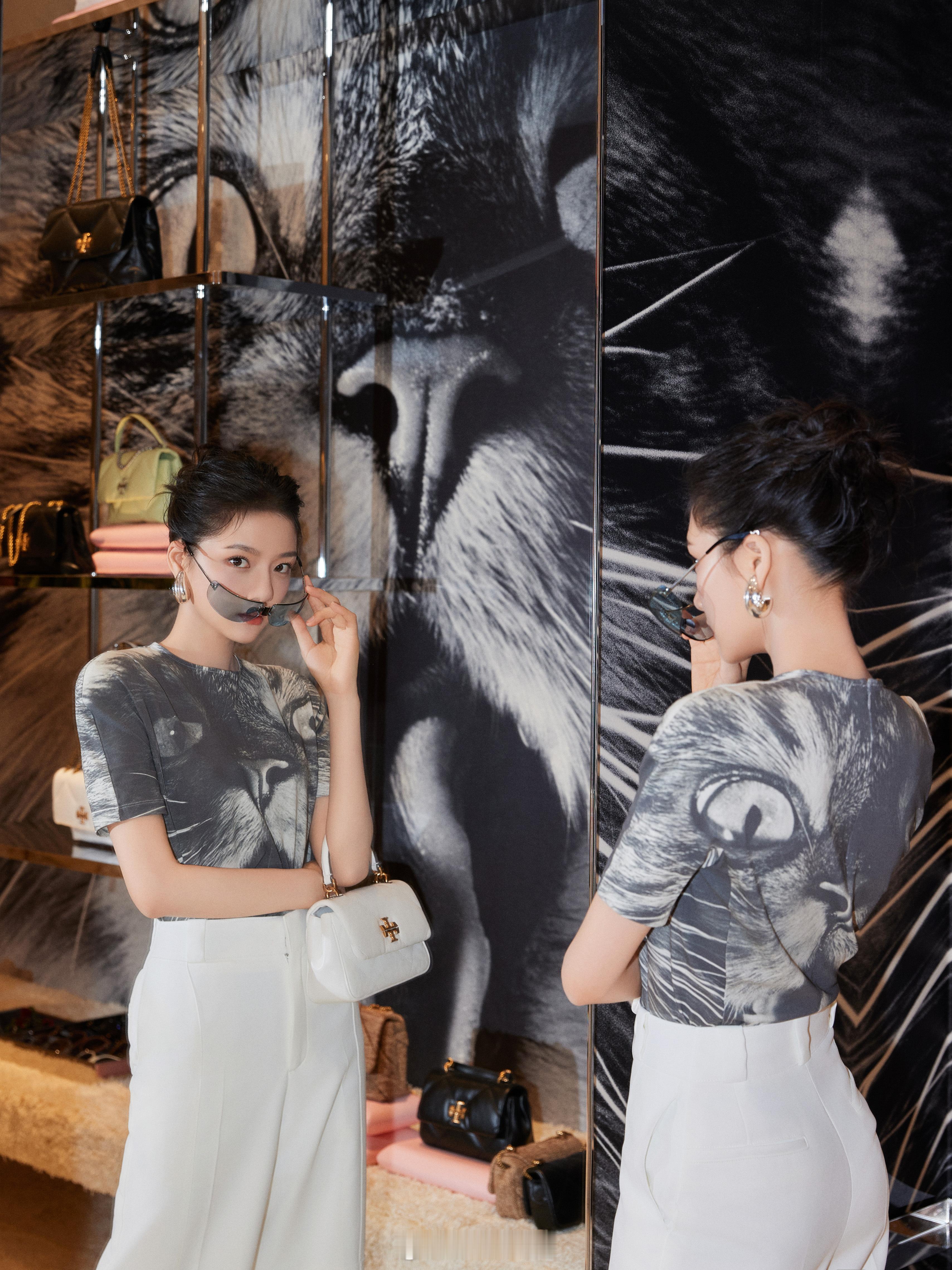 任敏在复制粘贴的时代，你是手写的诗[玫瑰]​​​