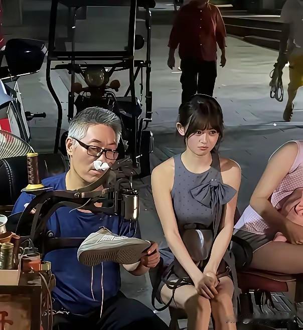 什么才是真正的尴尬，这也许就是最好的答案吧！[捂脸哭][捂脸哭][捂脸哭][捂脸哭]