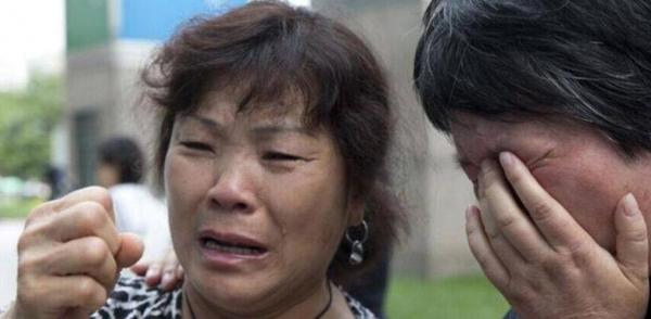 一个儿媳妇，在视频中委屈的哭着说：“公婆手里有20万养老钱，不给儿子，不给闺女，