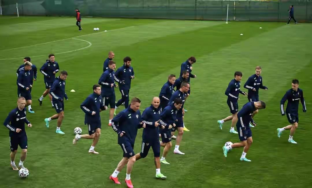 据俄罗斯媒体报道，俄罗斯足协拟在2026美加墨世界杯期间，特别举办锦标赛，其主要