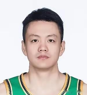 杨鸣根本不会用人，“球星”，到了辽宁都变隐形人！说实话，辽宁之所以越打越差，不