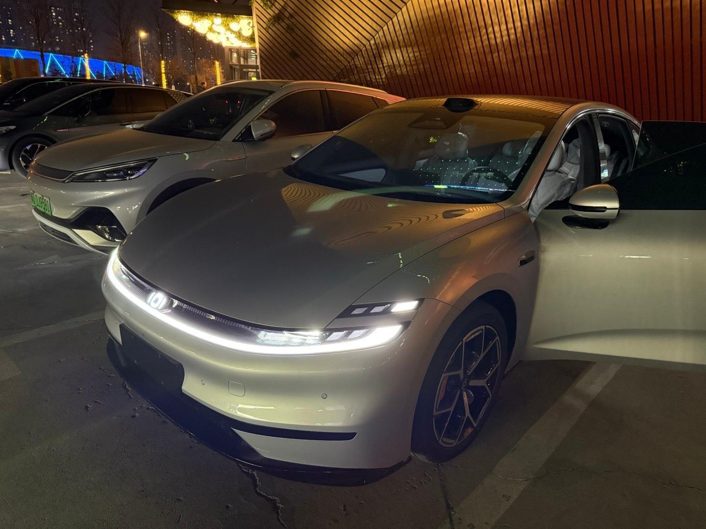 你别说，启源A06这小东西充电还挺猛